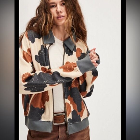 Free People Jackets & Blazers - NWOT Free People Cabin Cardi in Happy Cow Combo